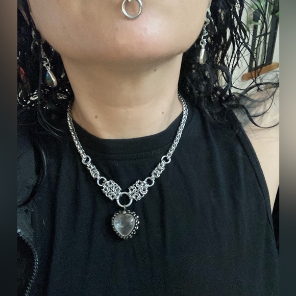Handmade Genuine crystal quartz heart charm maille silver boho choker necklace - Picture 14 of 16